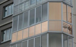 Зеркальная тонировка балкона и лоджии: типы пленок, их особенности, монтаж