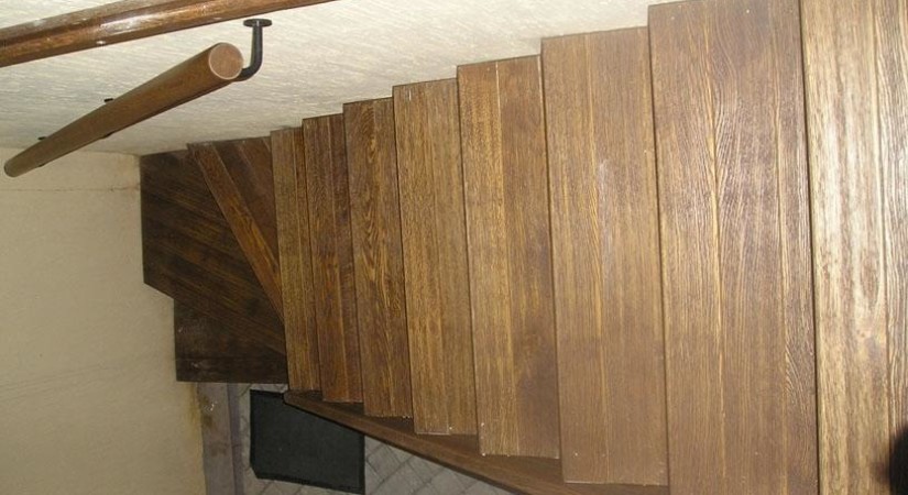 пример лестницы в подвал