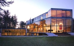 Коттедж из стекла — технология строительства дома с прозрачными фасадами