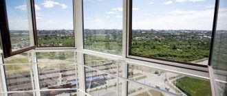 Панорамные окна на балконе